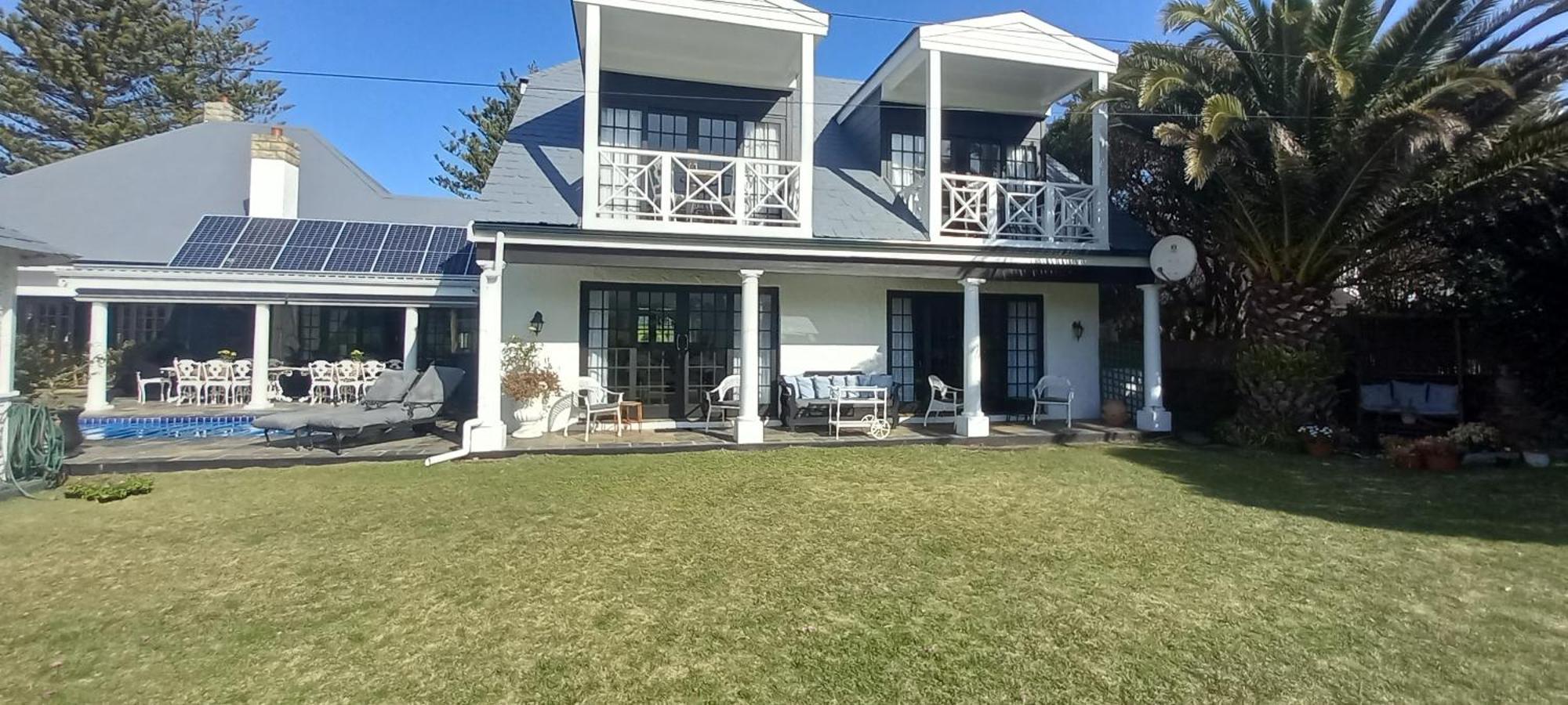 Mulligans Guest Lodge 허머너스 외부 사진